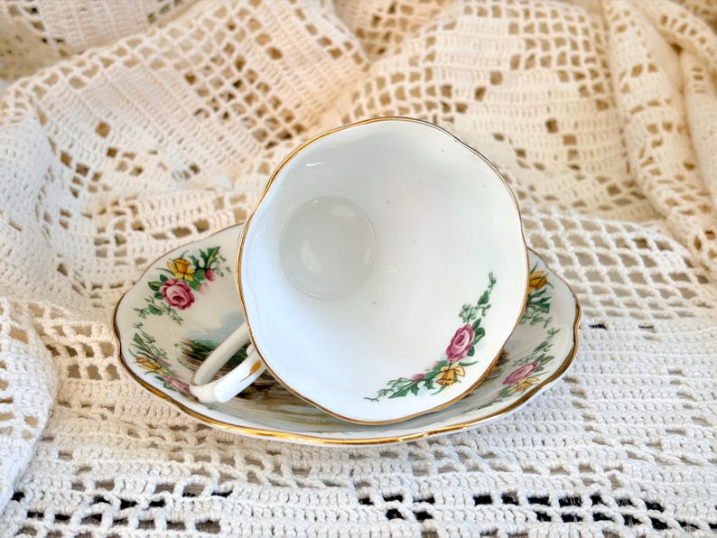Royal Albert Bone China “Land of Hope and Glory” Teacup & Saucer bild 5