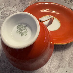 Vintage Aynsley Orange Teacup & Saucer – Pristine Floral Interior, Gold Trim Bone China England bild 3
