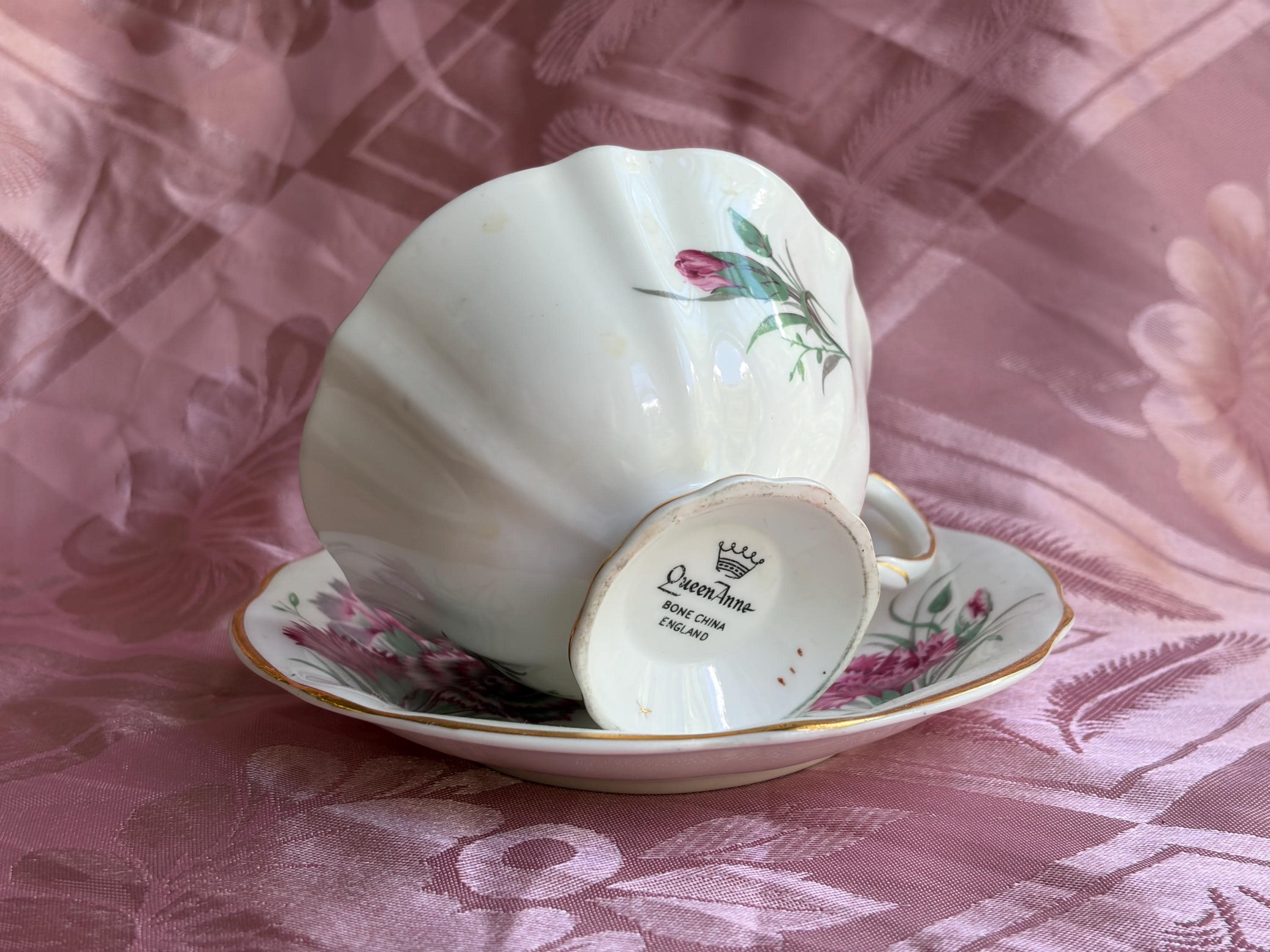 Vintage Queen Anne Bone China Teacup & Saucer – Pink Carnations – England