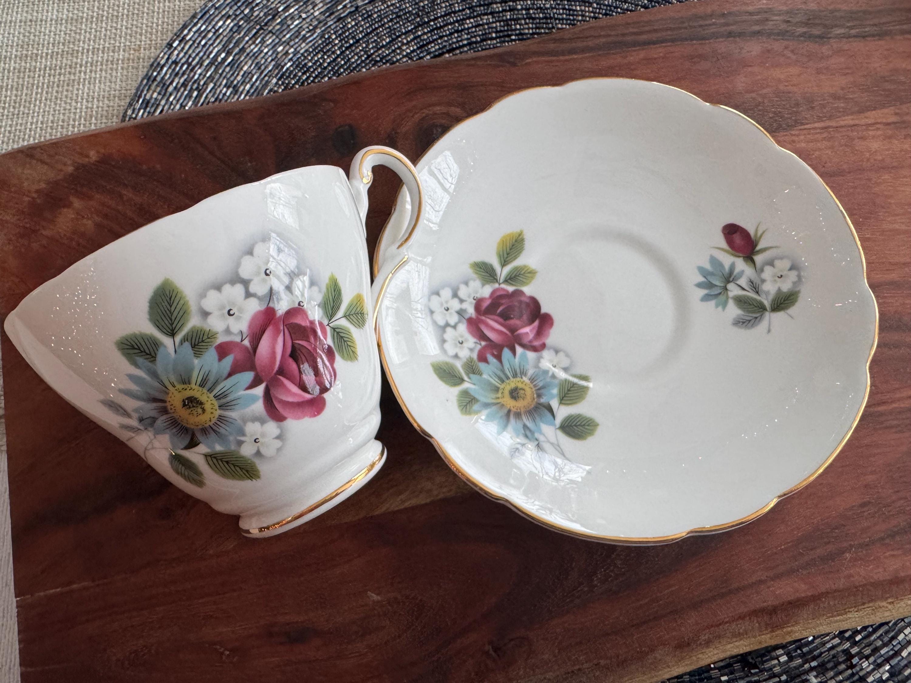 Grosvenor Bone China Teacup & Saucer – Floral Motif