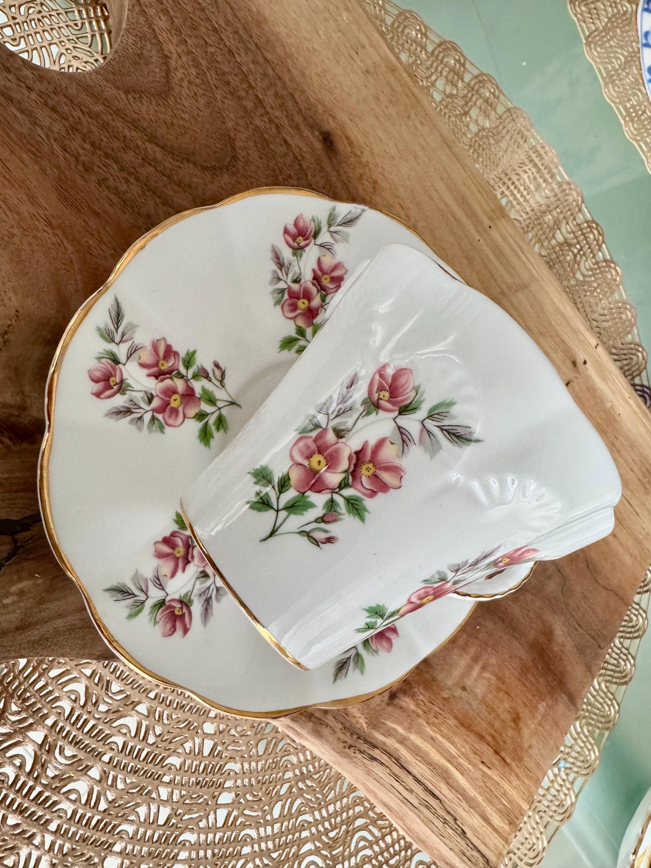 Vintage Stratford Fine Bone China Cup & Saucer - Made in England