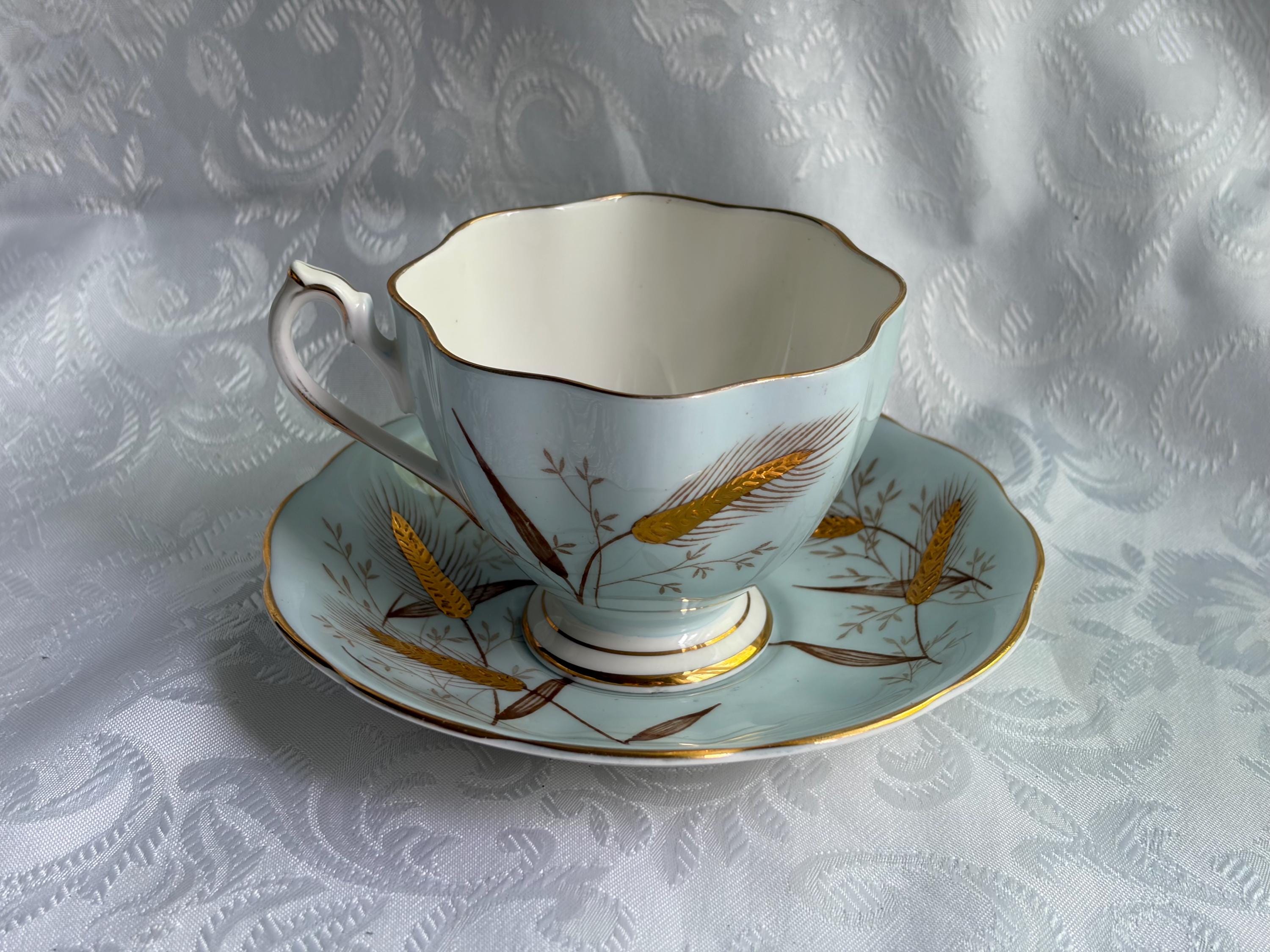 Queen Anne Fine Bone China Teacup Saucer – Wheat Pattern, Made England