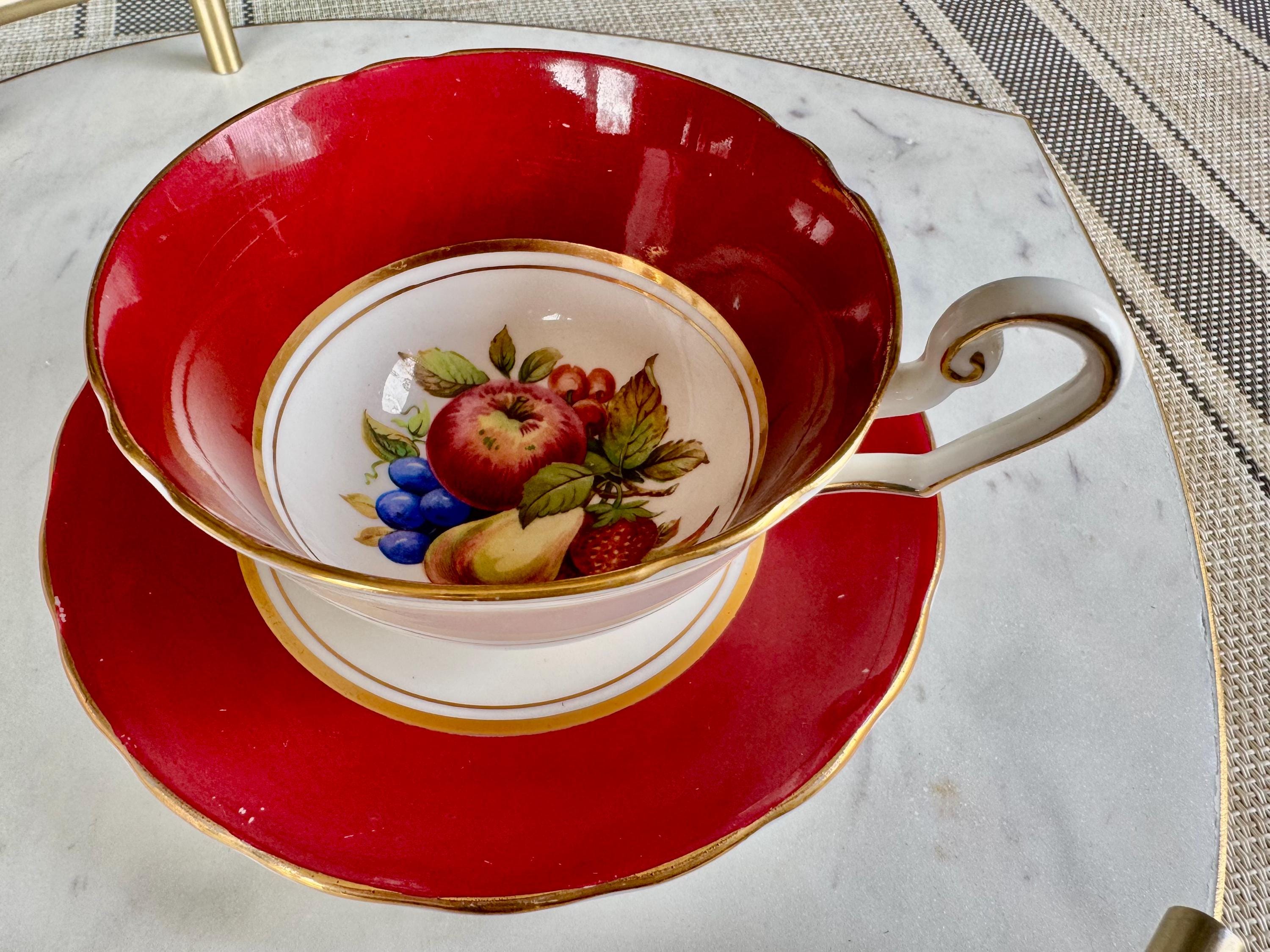 Vintage Windsor Bone China Cup & Saucer – Crimson Gold with Fruits – Made in England