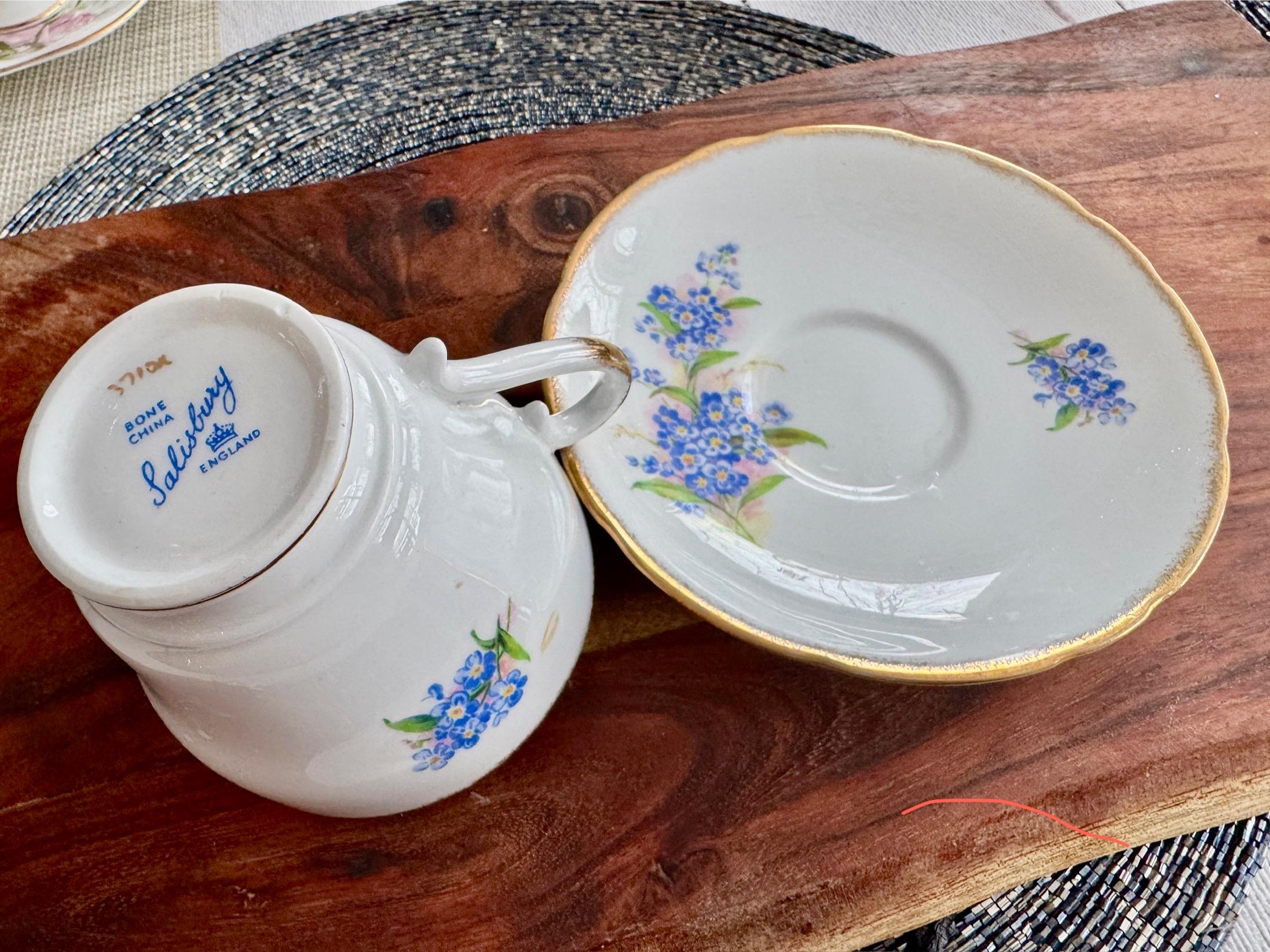 Salisbury Bone China Teacup & Saucer – Elegant Forget-Me-Not Floral Design