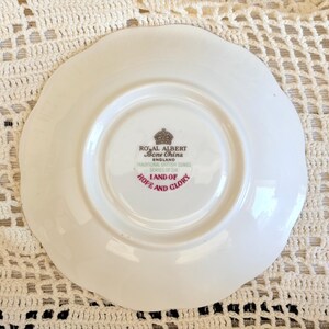 Royal Albert Bone China “Land of Hope and Glory” Teacup & Saucer bild 8