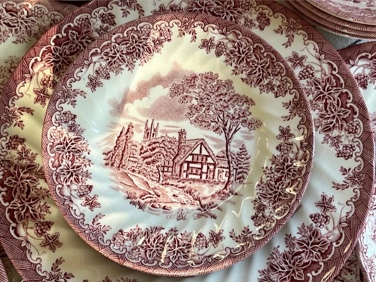 Churchill England dinnerware set - 'The Brook' in Pink