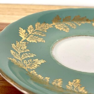 Vintage Aynsley Bone China Cup & Saucer – Pattern 14226 – Sage Green with Gold Leaf – England bild 5