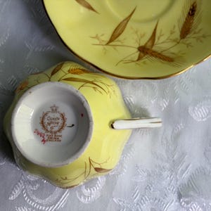 Queen Anne Fine Bone China Teacup Saucer – Wheat Pattern, Made England bild 15