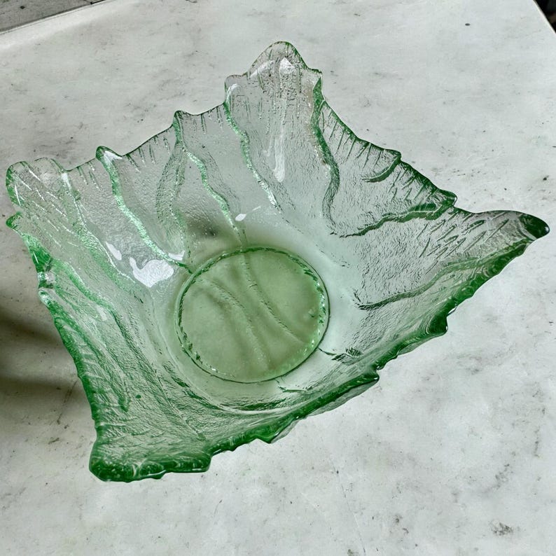 Mid-Century Sea Green Blown Glass Bowl – Leaf Textured & Sculptural – Possibly Scandinavian immagine 8