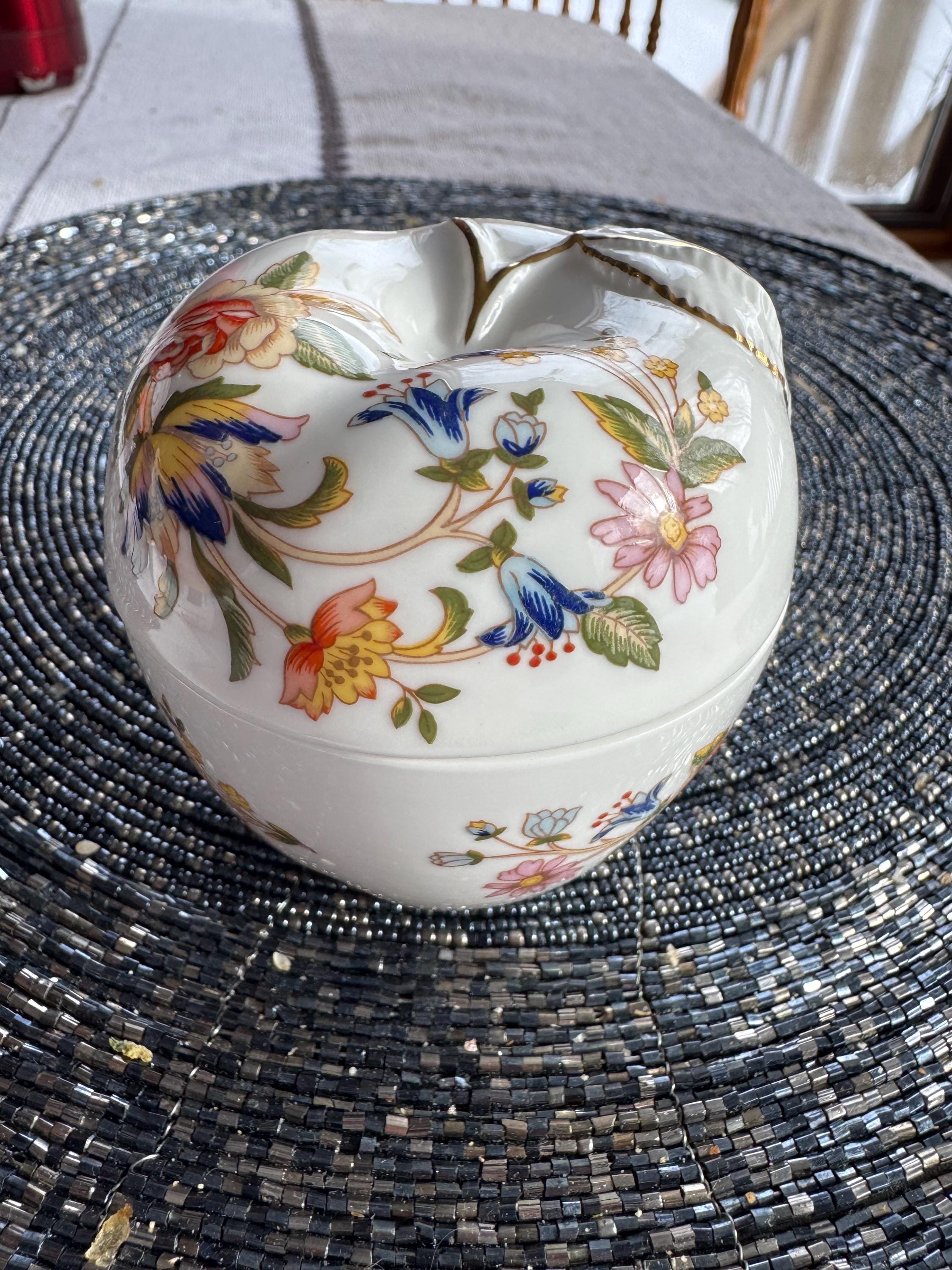 Aynsley Cottage Garden Apple Trinket Dish – Fine Bone China, Made in England