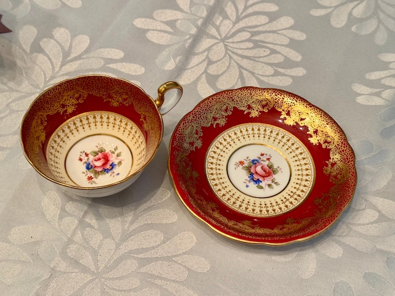 Vintage Aynsley England – Red Gold Filigree Floral Teacup & Saucer bild 9