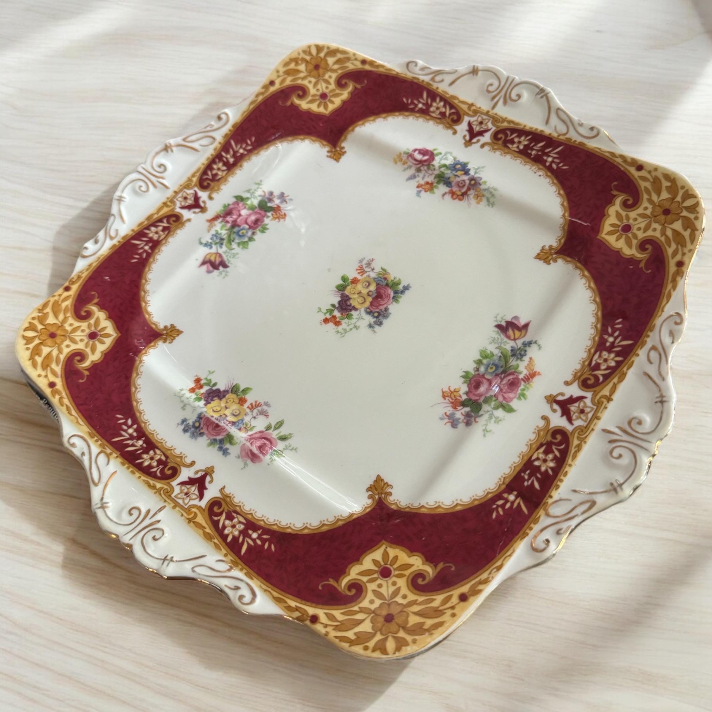 Vintage 1930s Myott “The Bouquet Green” Square Luncheon Plate – Pattern 2381 – England