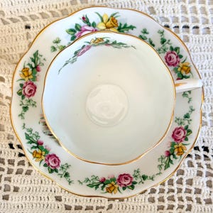 Royal Albert Bone China “Land of Hope and Glory” Teacup & Saucer bild 6