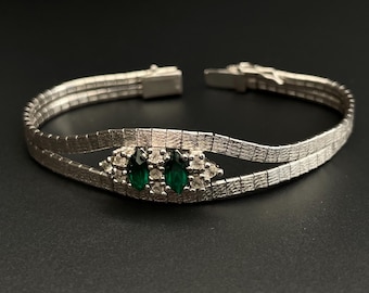 Vintage 925 Sterling Silver Bracelet – Marquise-Cut Green Stones & Textured Design (7.5” / 19cm)