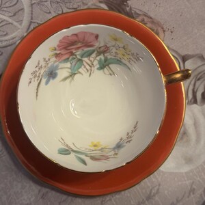 Vintage Aynsley Orange Teacup & Saucer – Pristine Floral Interior, Gold Trim Bone China England bild 5