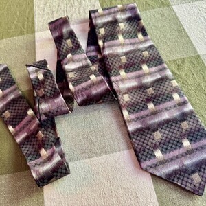 Vintage Tiziano Milano Sidenslips – Plommon Geometrisk Designer Herrslips Neckwear Kanada bild 4