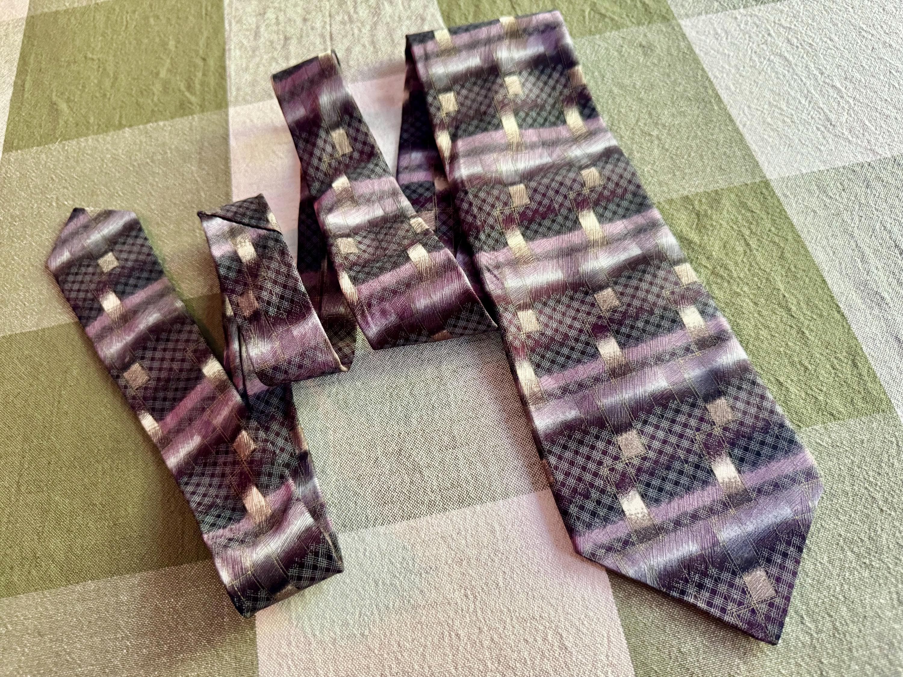 Vintage Tiziano Milano Silk Necktie – Plum Geometric Designer Men's Neckwear Canada