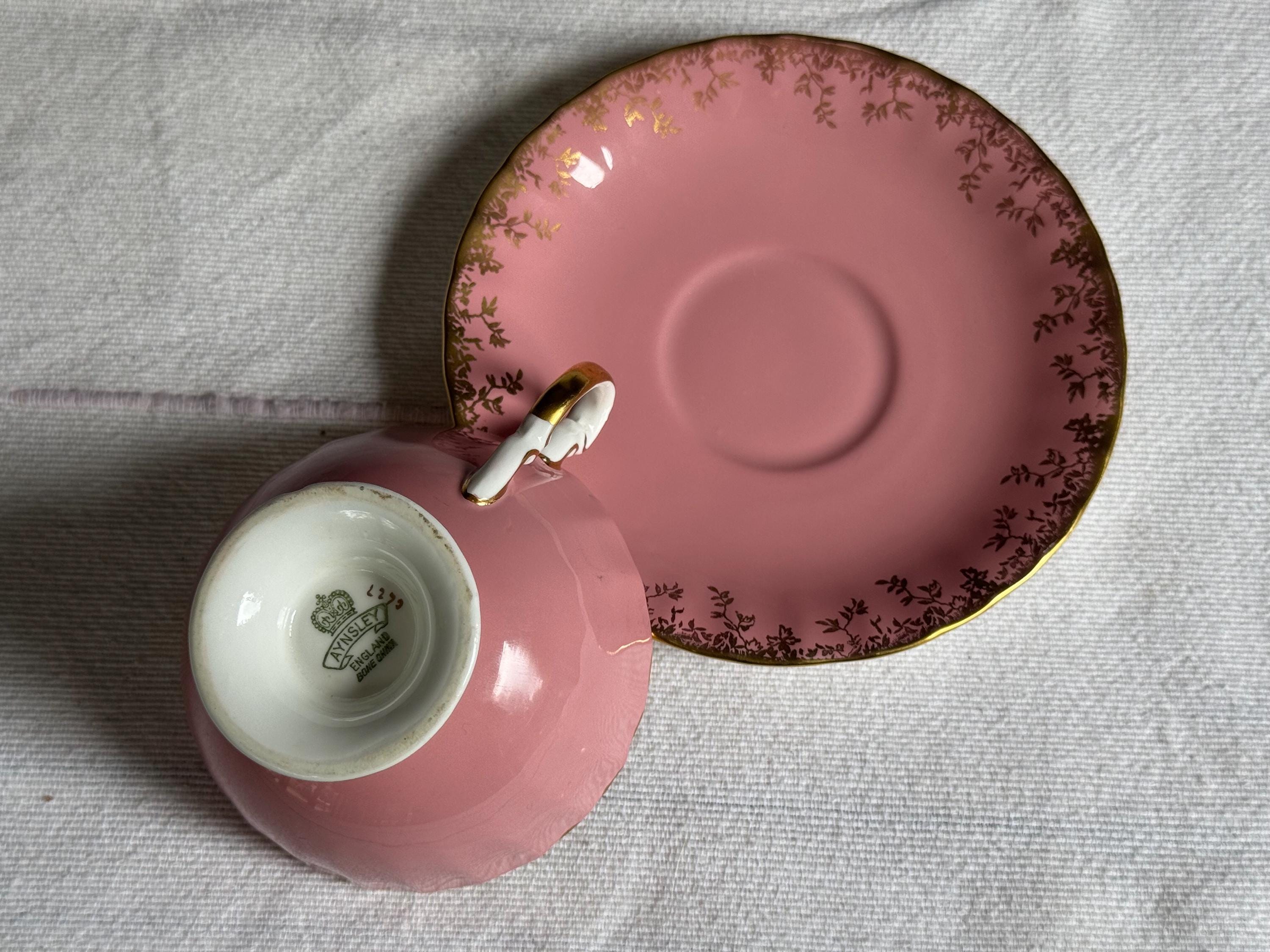 Aynsley Bone China Teacup & Saucer – (2273 Pink with Gold Vine Garland) – Made in England