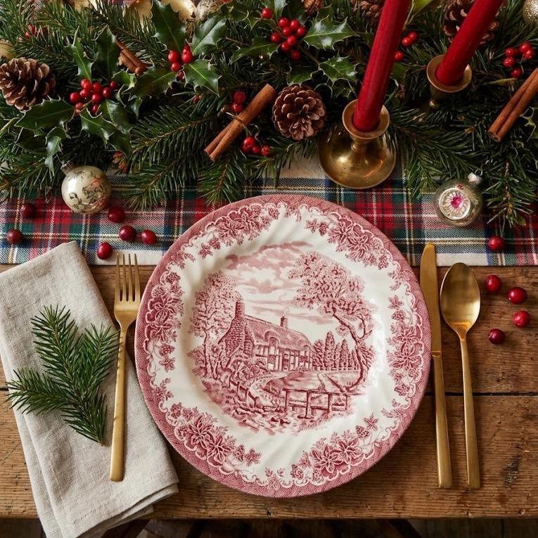 Churchill England dinnerware set - 'The Brook' in Pink