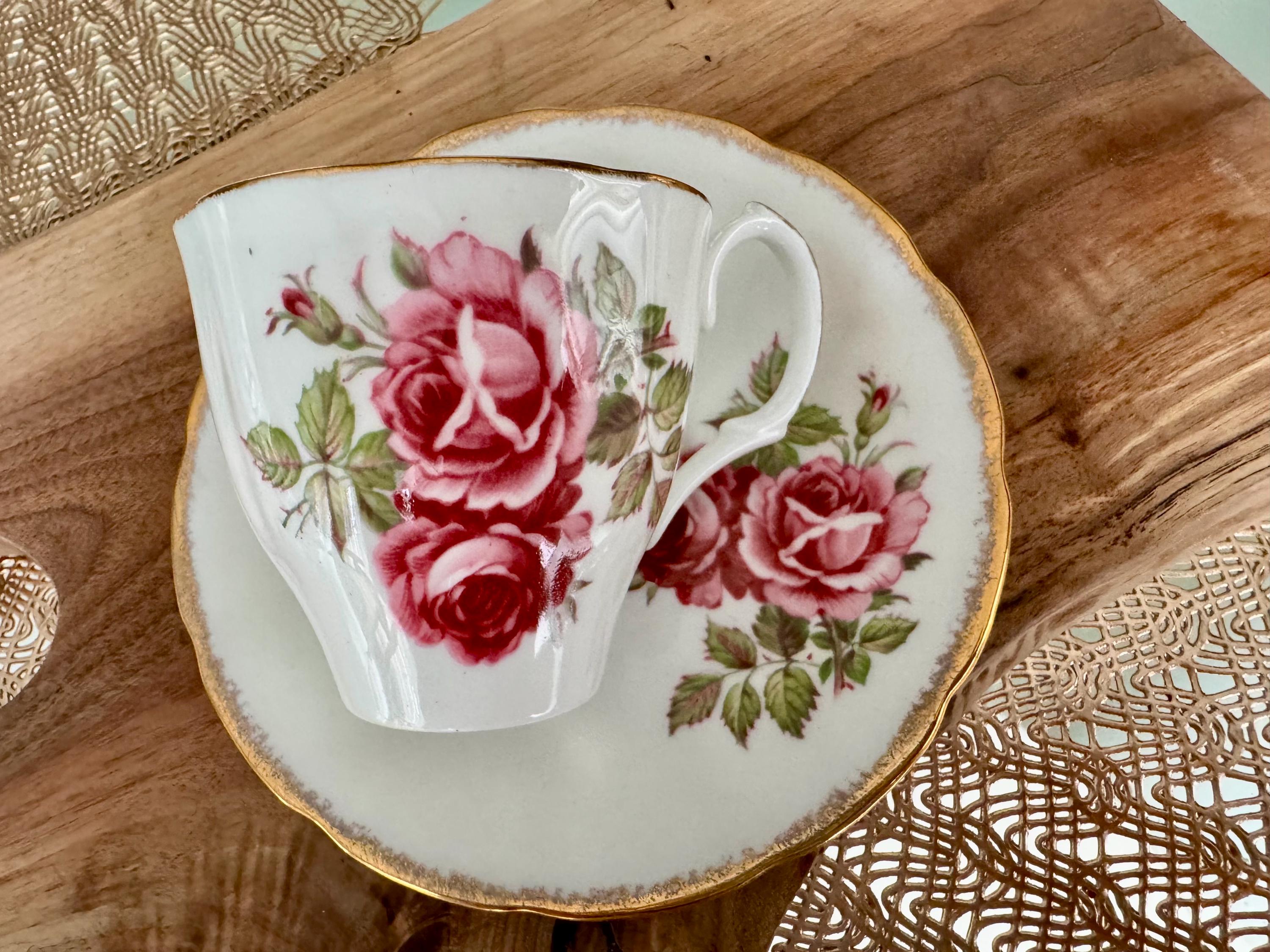 Vintage Jason Fine Bone China Teacup & Saucer - Made in England - J 621