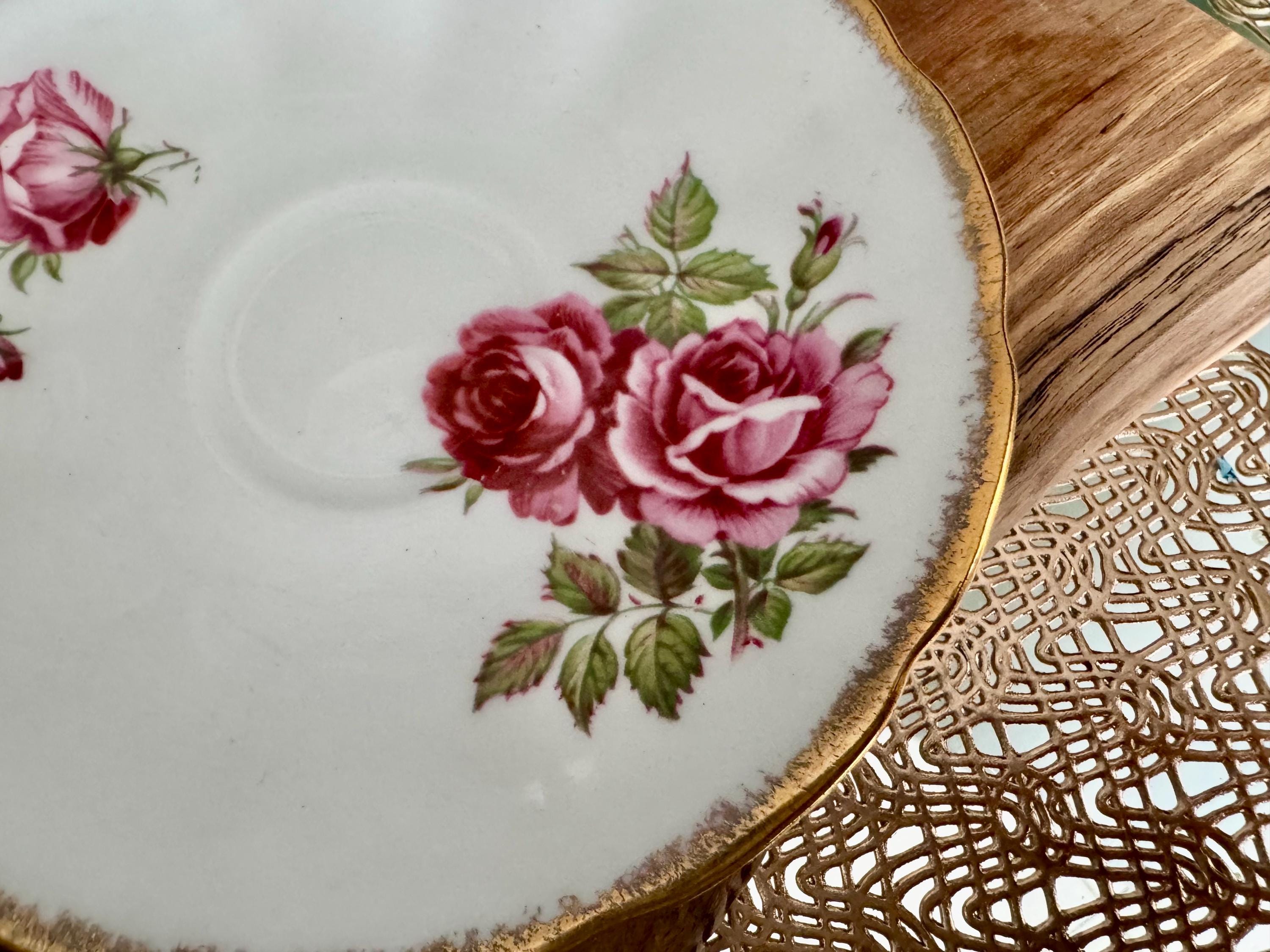 Vintage Jason Fine Bone China Teacup & Saucer - Made in England - J 621