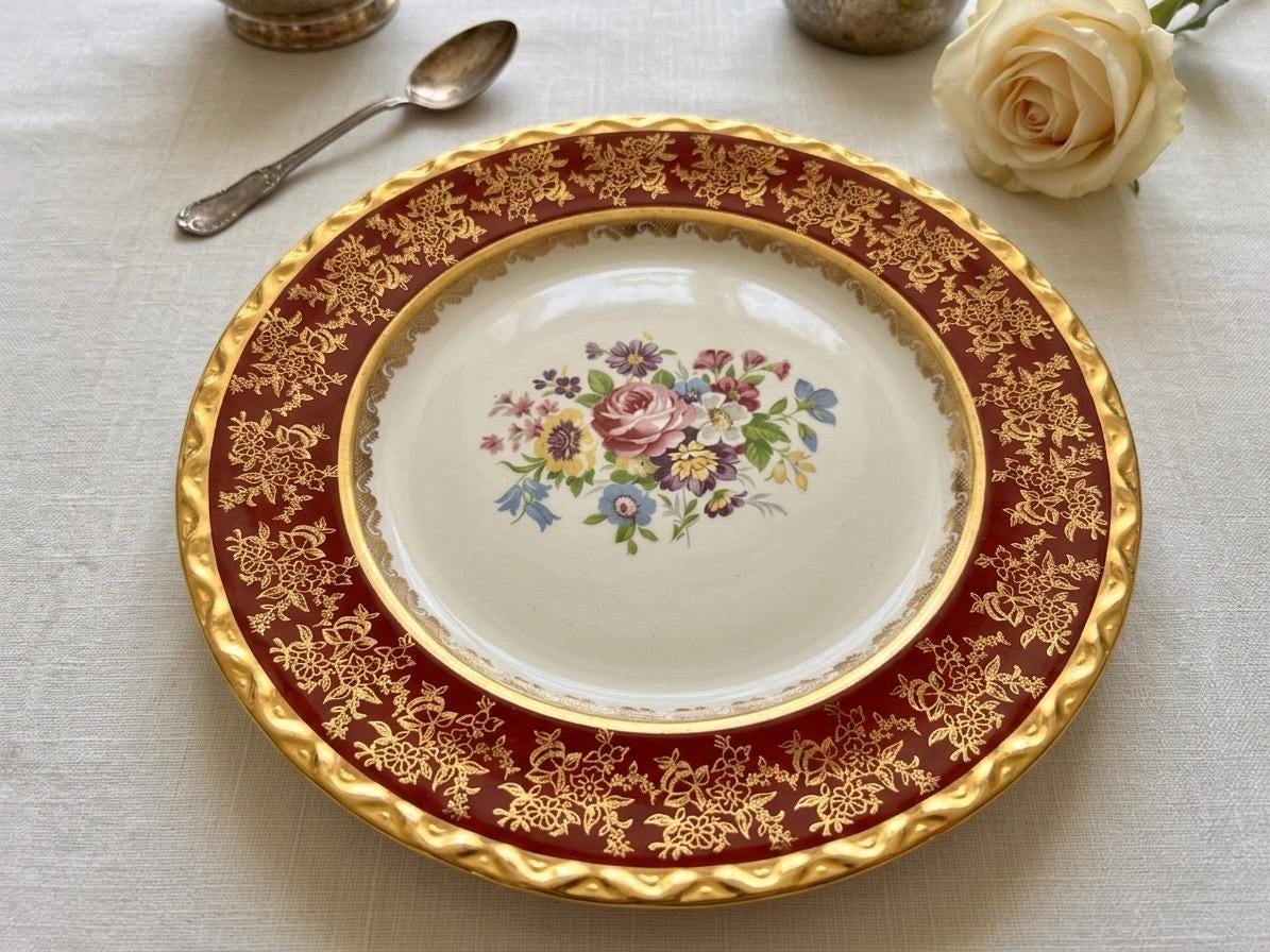 Vintage Royal Falcon Ware Weatherby Hanley England Floral Dinner Size Plate