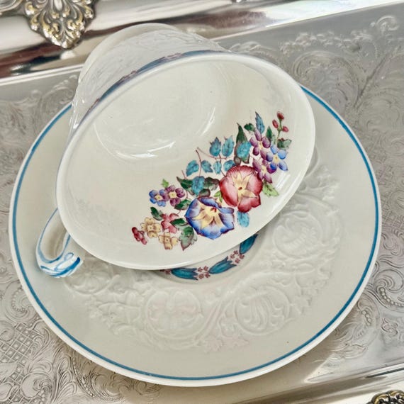 Vintage Wedgwood Patrician “Morning Glory” Embossed Teacup & Saucer – Made in England