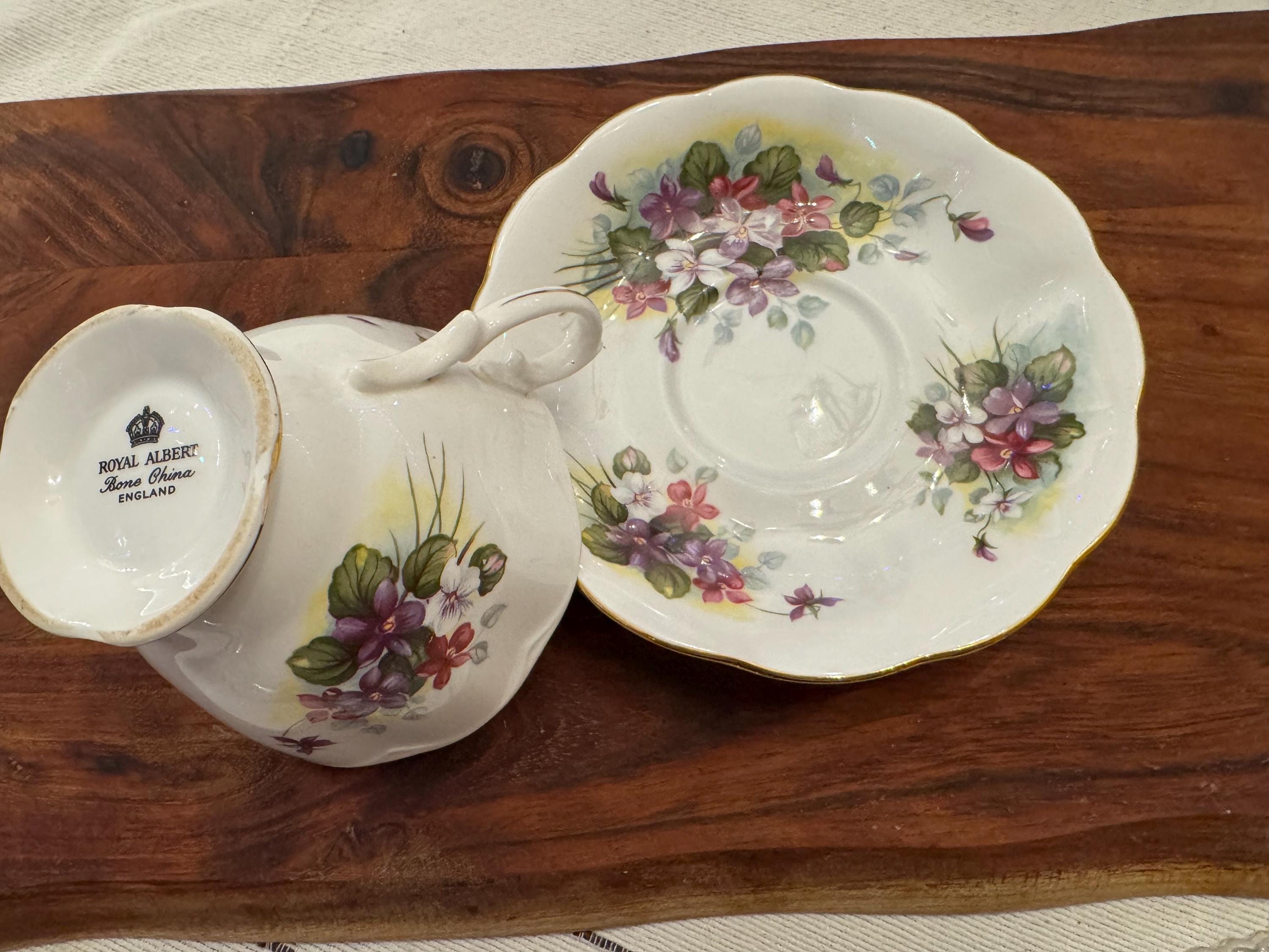 Charming Royal Albert Fine Bone China Tea Cup and Saucer – Violet Bouquet
