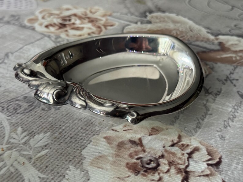 Vintage Viking Plate Silverplate Wedding Rings Heart-Shaped Trinket Dish – Made in Canada image 8