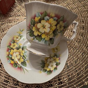 Vintage Royal Albert “Primrose” Teacup and Saucer Set - Elegant Floral Design image 10