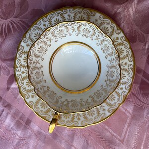 Vintage Paragon Bone China Teacup & Saucer – Elegant Gold Filigree – Made in England image 5