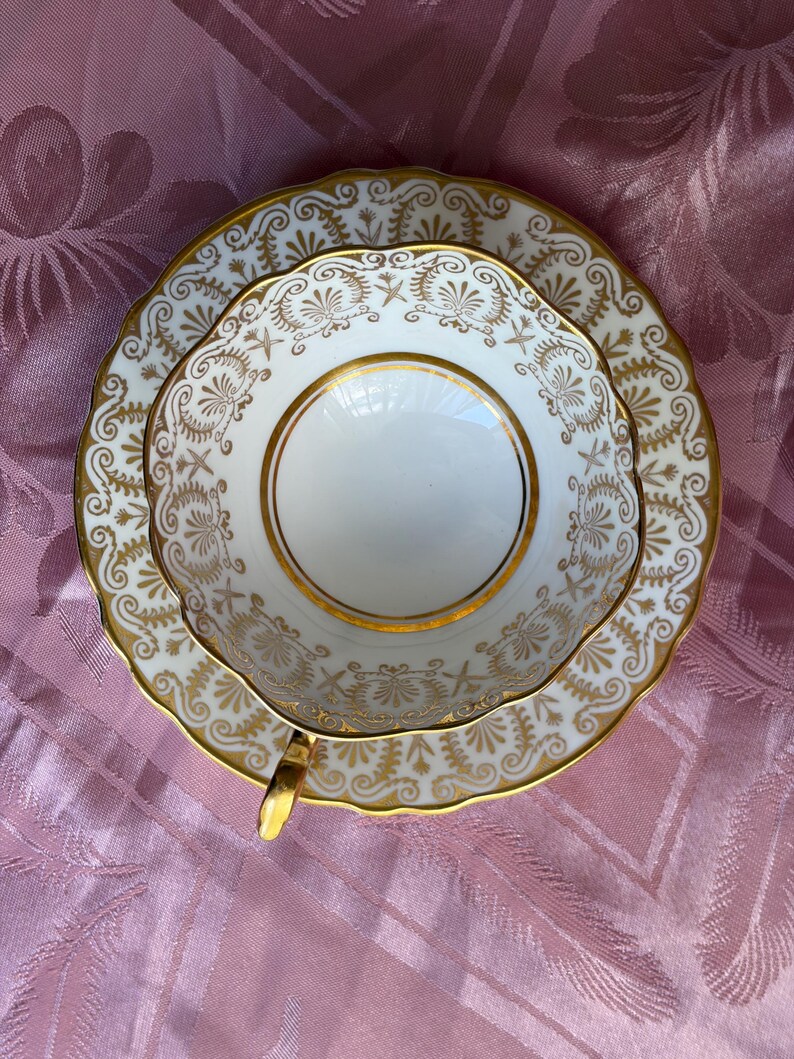 Vintage Paragon Bone China Teacup & Saucer – Elegant Gold Filigree – Made in England image 5