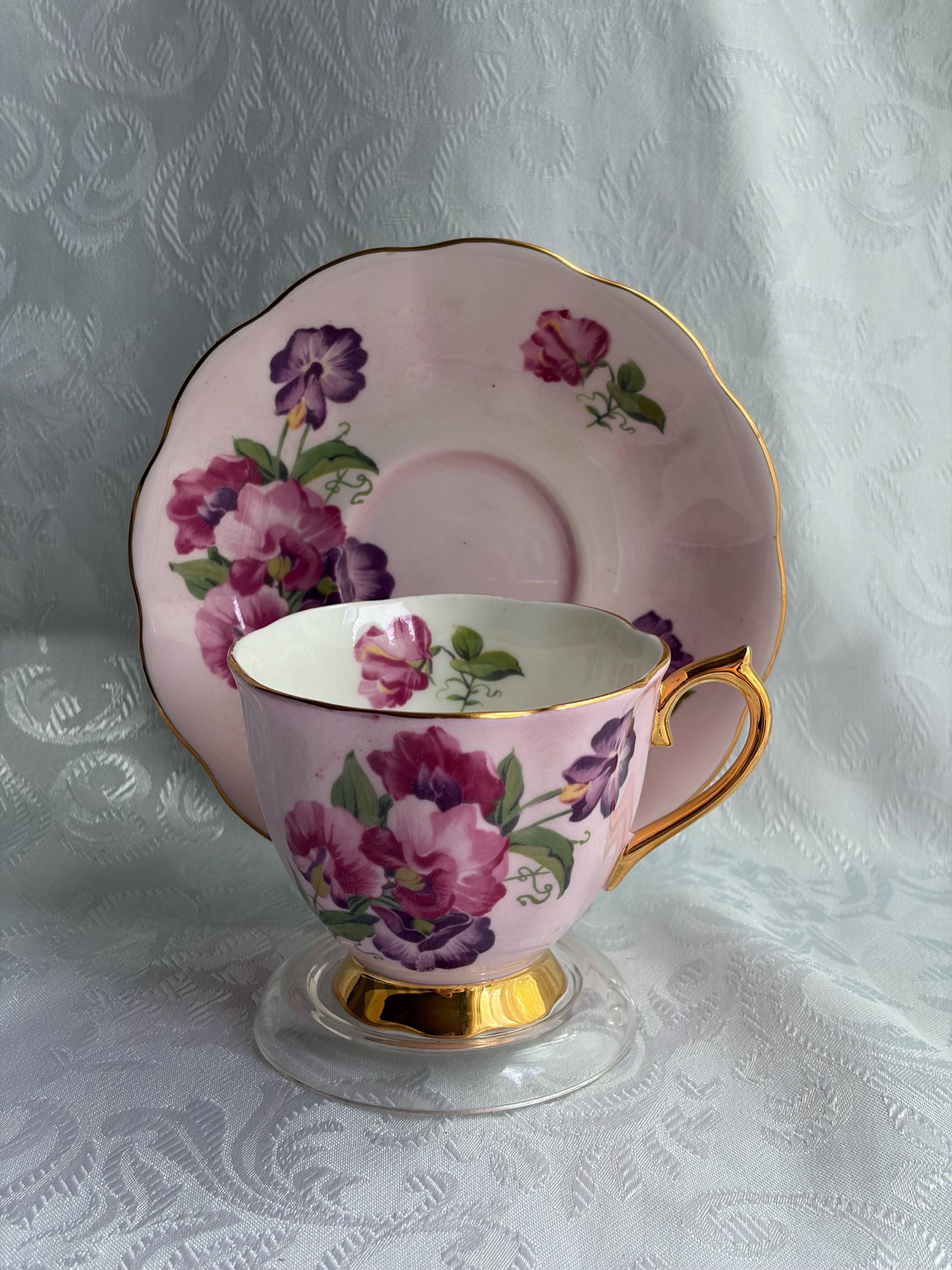 Royal Albert Sweet Pea Teacup Saucer Set – Pink Floral Bone China England