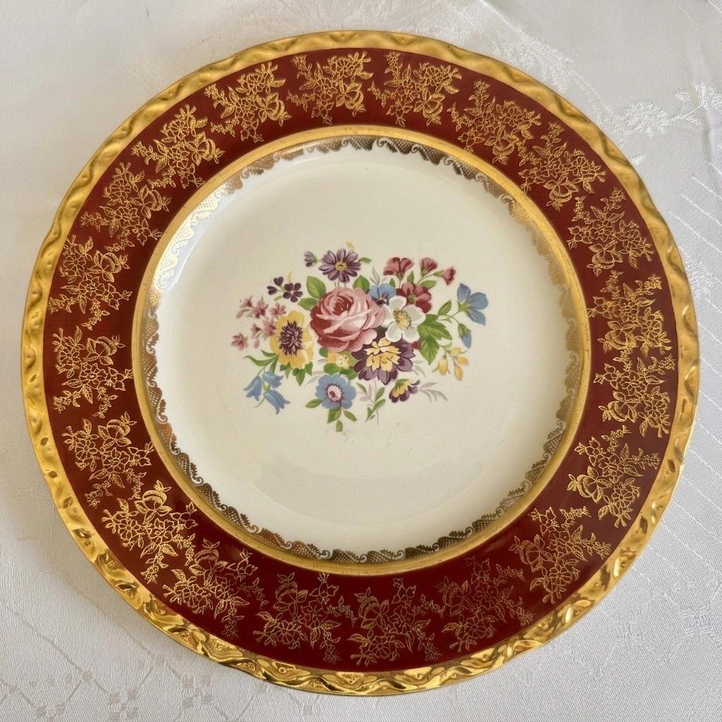 Vintage Royal Falcon Ware Weatherby Hanley England Floral Dinner Size Plate