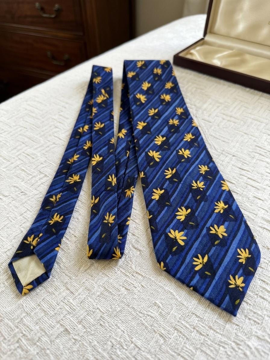 Vintage Fumaralli’s Italian Silk Floral Necktie – Blue & Gold Designer Tie – Made in Italy