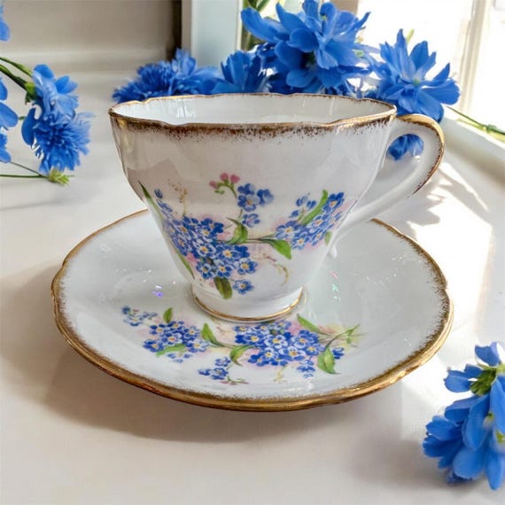 Salisbury Bone China Teacup & Saucer – Elegant Forget-Me-Not Floral Design