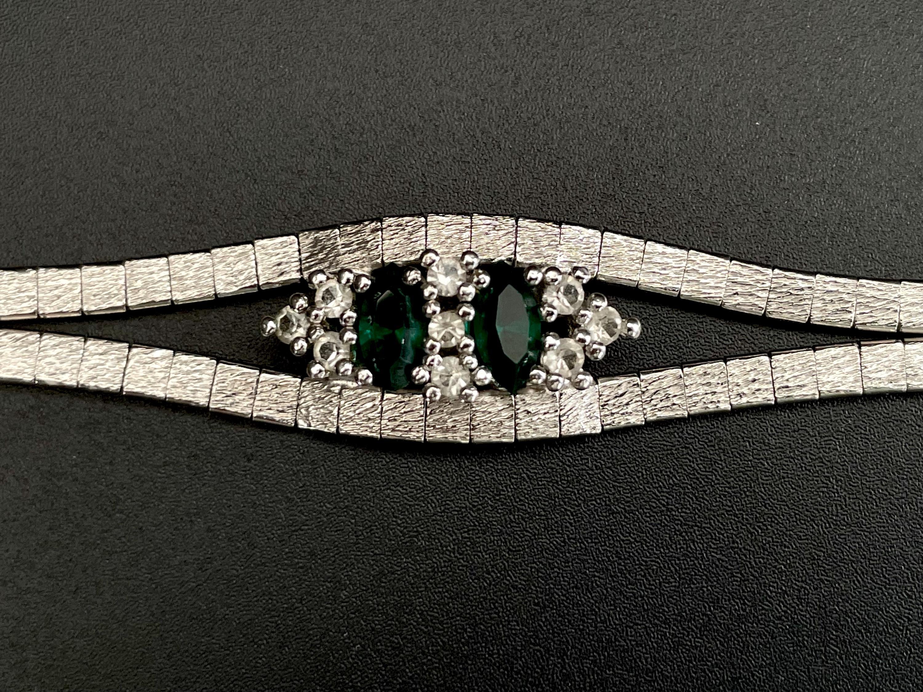 Vintage 925 Sterling Silver Bracelet – Marquise-Cut Green Stones & Textured Design (7.5” / 19cm)