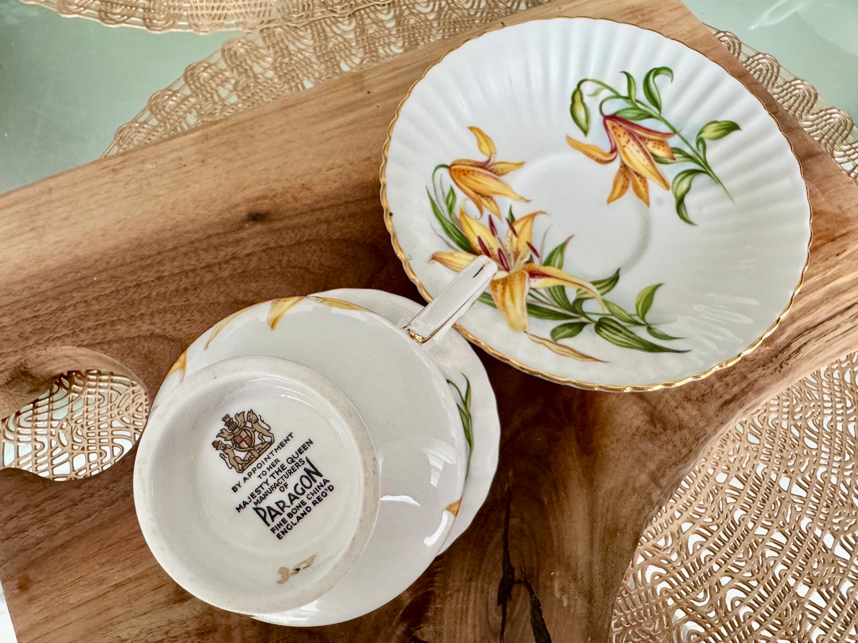 Vintage Paragon “Golden Lily” Tea Cup and Saucer Set - Fine Bone China - 1952-1960