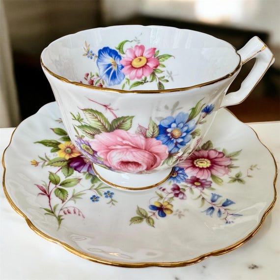 Vintage Aynsley Multicolor Floral Teacup & Saucer – Classic English Bone China – Made in England