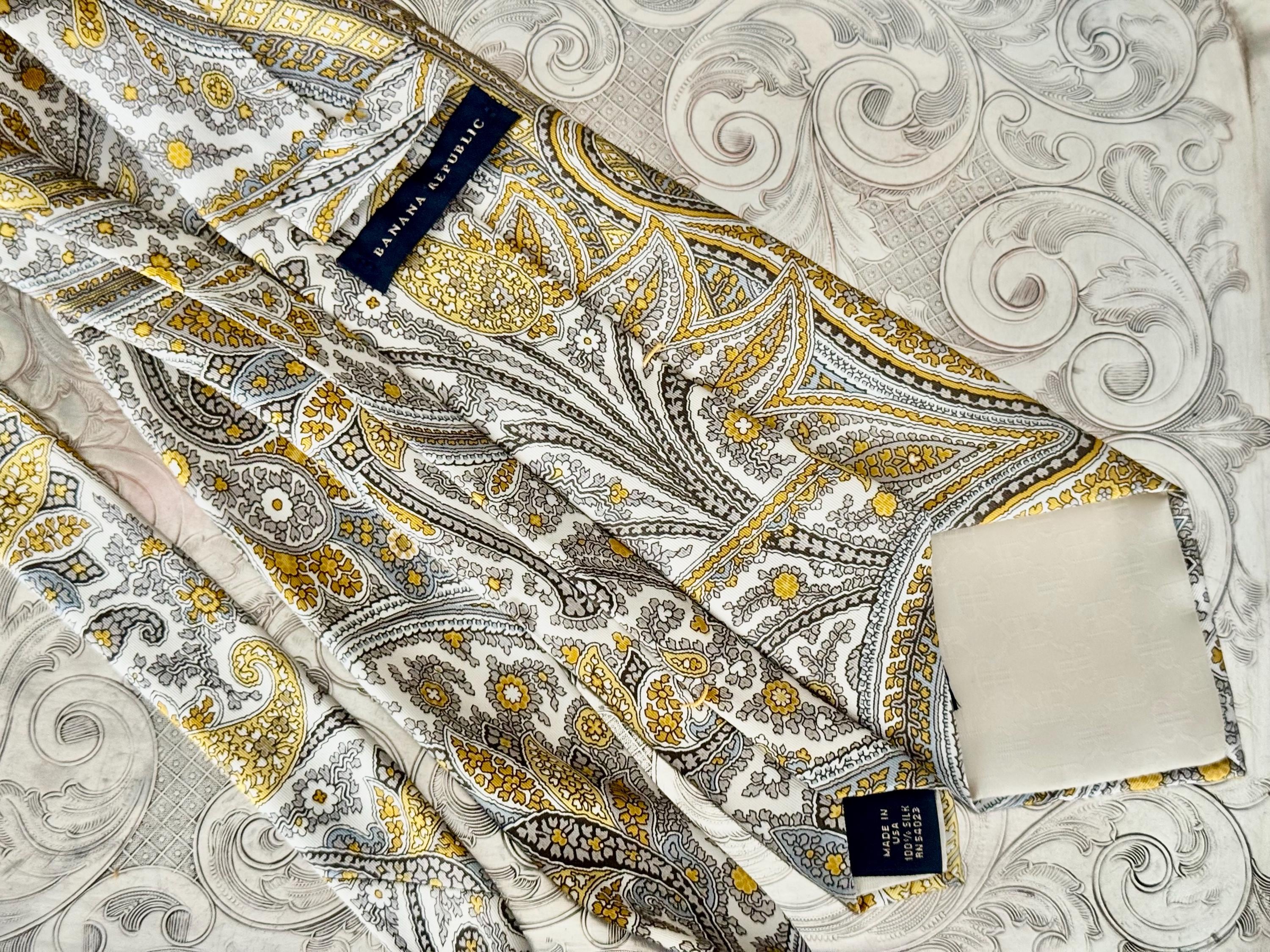 Vintage Banana Republic Silk Paisley Necktie Scarf – Cream Gold Brown Floral USA Made