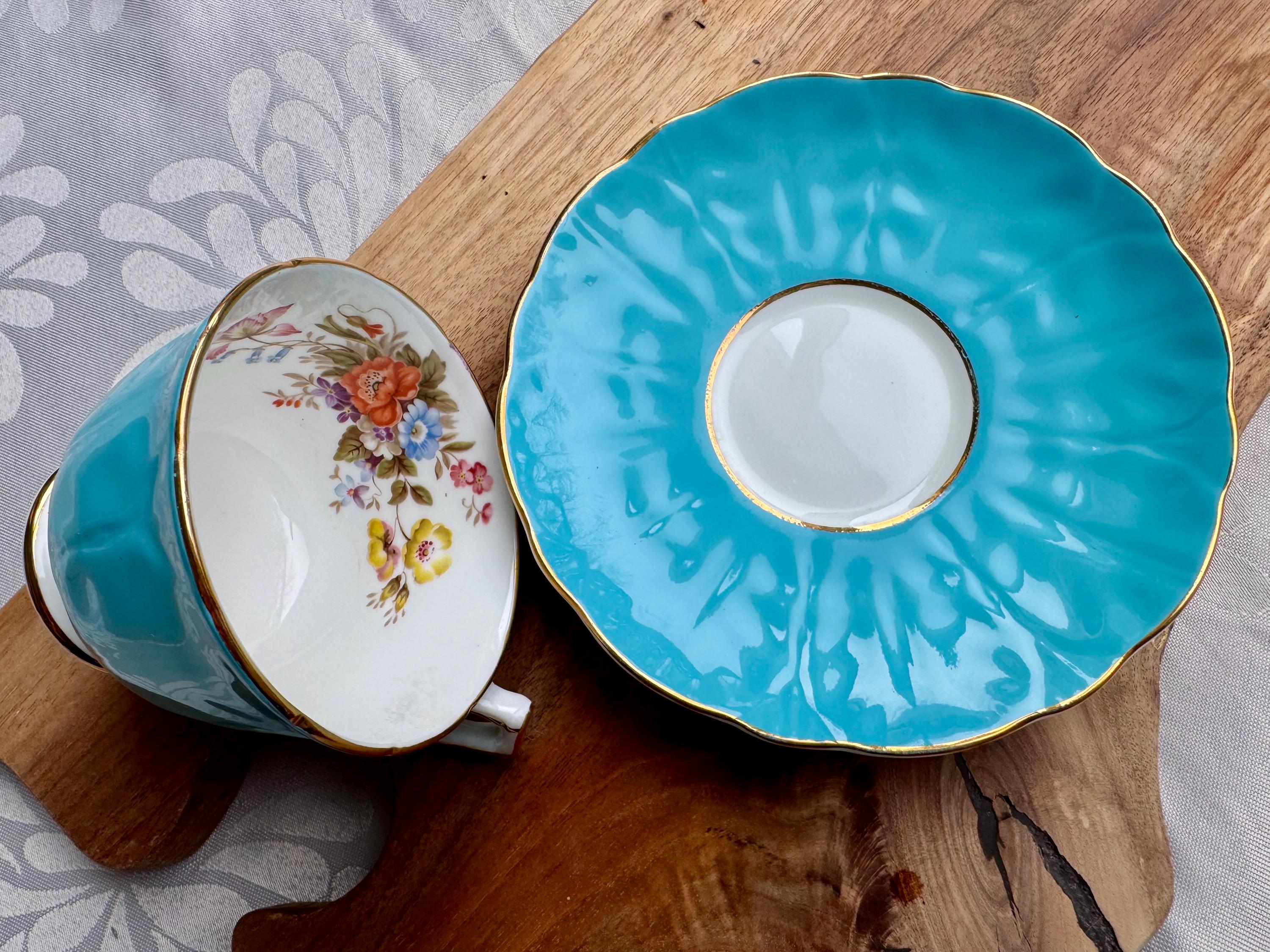 Vintage Aynsley Robin’s Egg Blue Teacup & Saucer – Pattern 2942 – Made in England