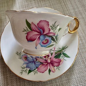 Rare Shelley England Teacup & Saucer – Pattern T2384 – Warwick Shape – Gold Trim – 1945–1966 bild 6