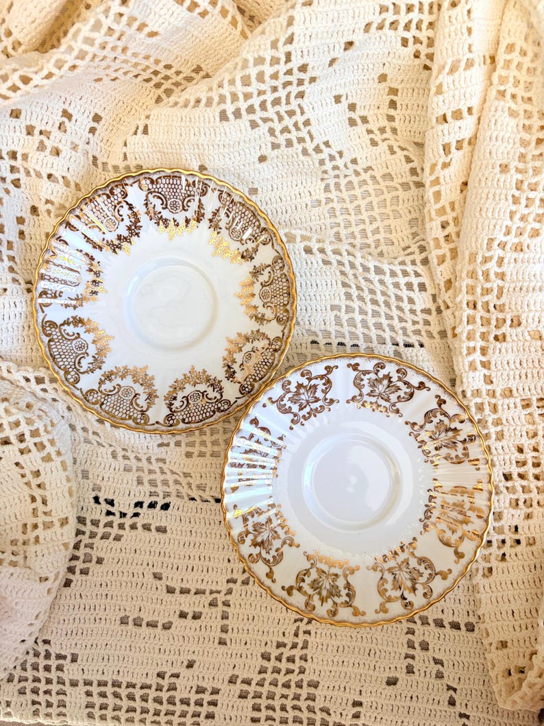 Vintage Paragon Fine Bone China Teacup Saucer Set – Gold England Tea Service image 6
