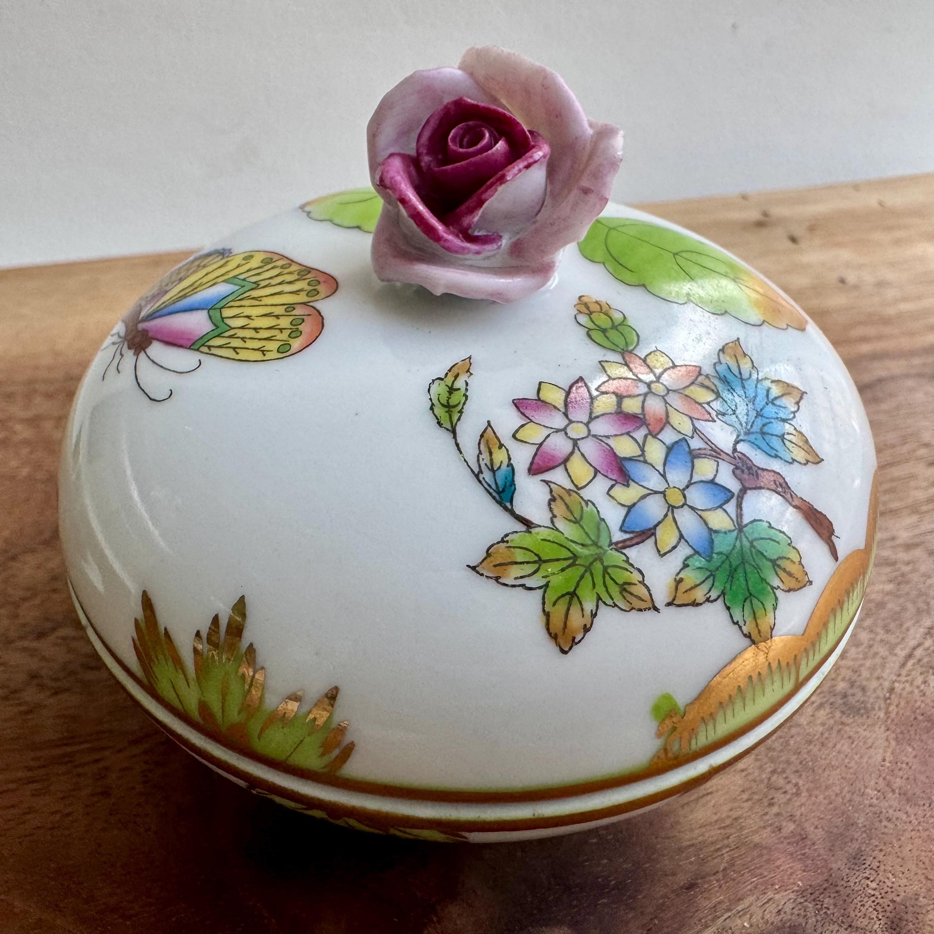 Vintage Herend Hungary Porcelain Trinket Box – Butterfly, Florals & 3D Rose Finial – Hand-Painted