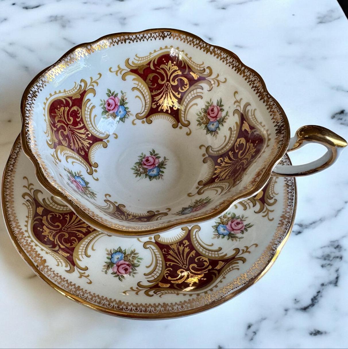 Vintage Paragon Bone China Teacup & Saucer: English Gold Scrollwork
