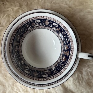 Wedgwood Florentine Teacup & Saucer – Blue Brown – Bone China England zdjęcie 12
