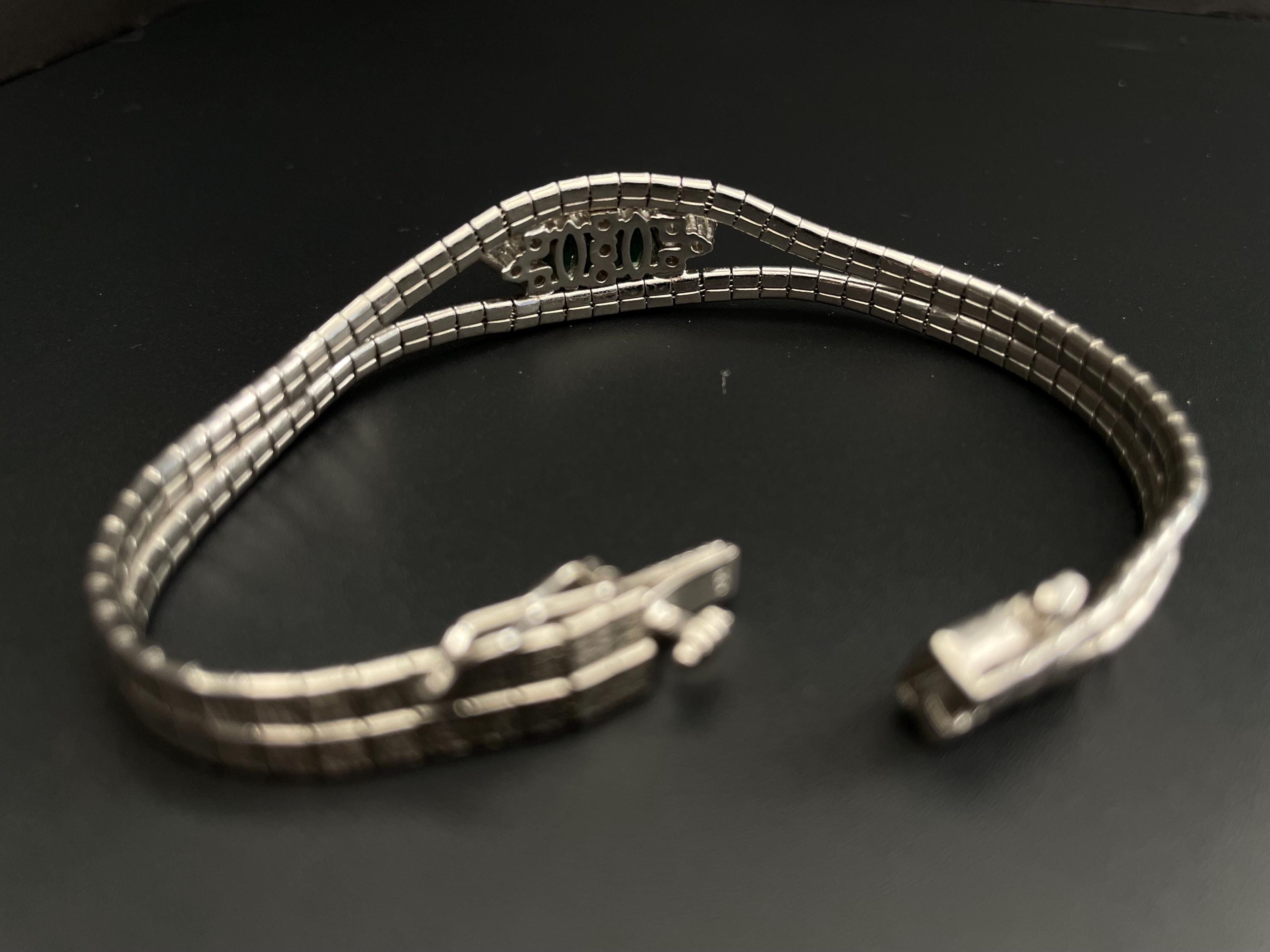 Vintage 925 Sterling Silver Bracelet – Marquise-Cut Green Stones & Textured Design (7.5” / 19cm)