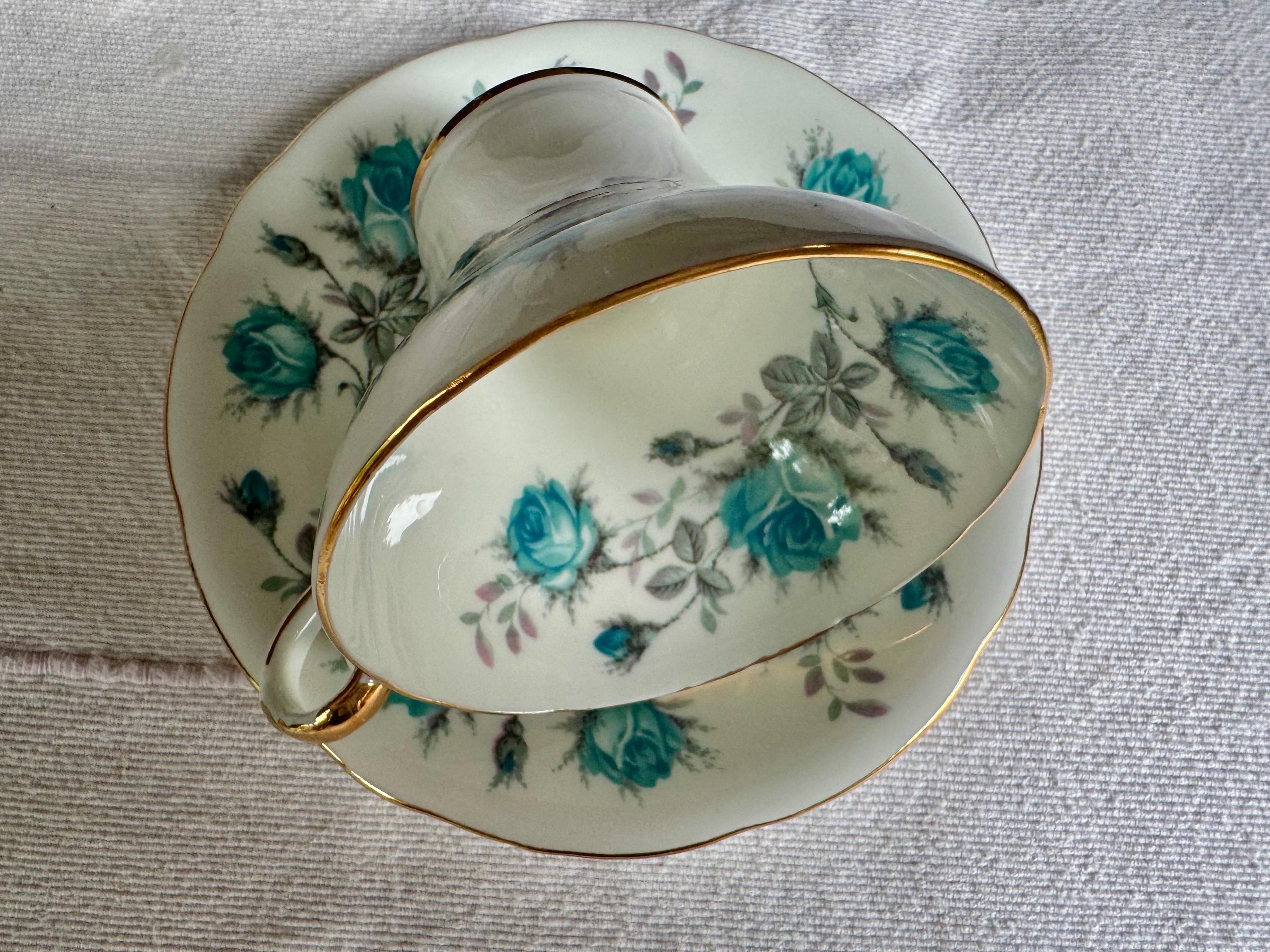 Aynsley Bone China Corset Teacup and Saucer – (2294 Blue Roses) – Made in England