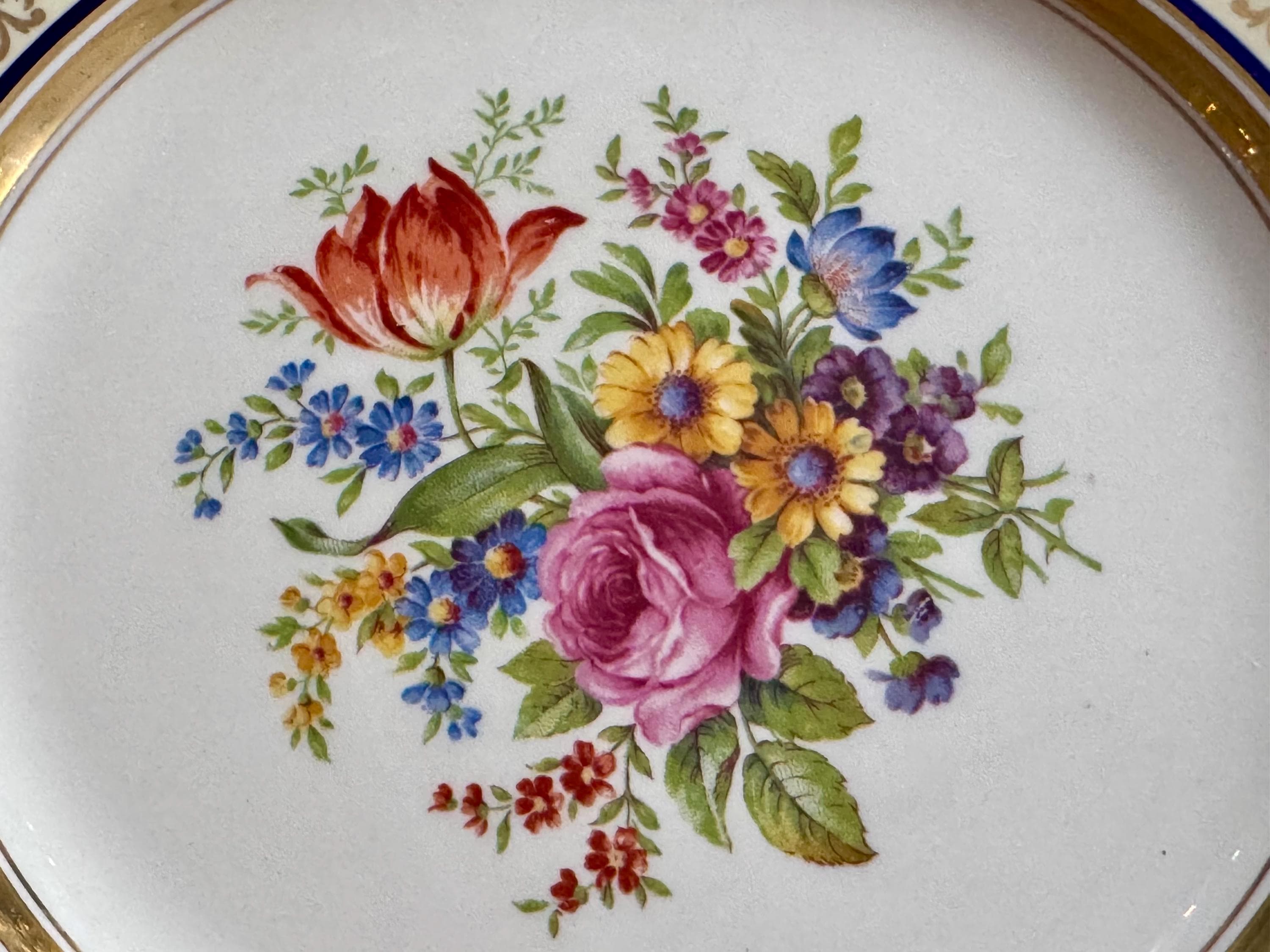 Vintage Johnson Brothers “Chadwell” Dinner Plate – Floral, Gold Filigree & Cobalt Blue Trim