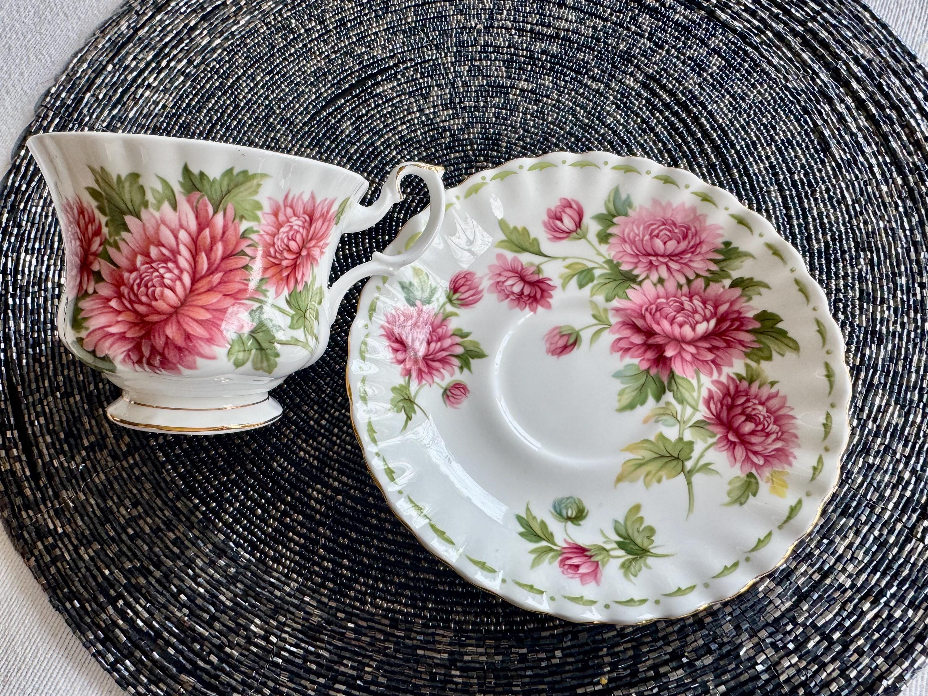 Vintage Royal Albert Flower of the Month – November Chrysanthemum Teacup & Saucer